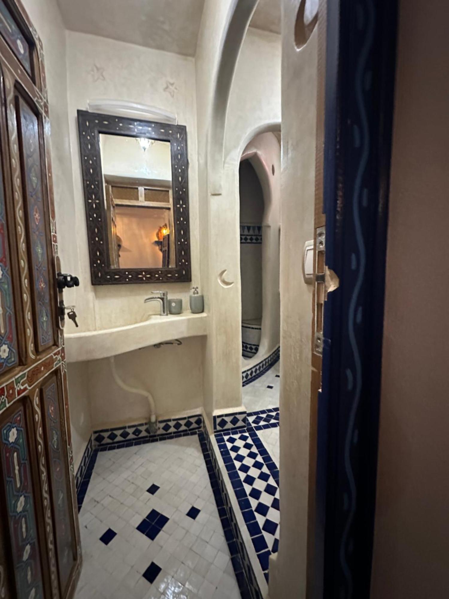 Dar Al Mansoura Riad شفشاون الغرفة الصورة